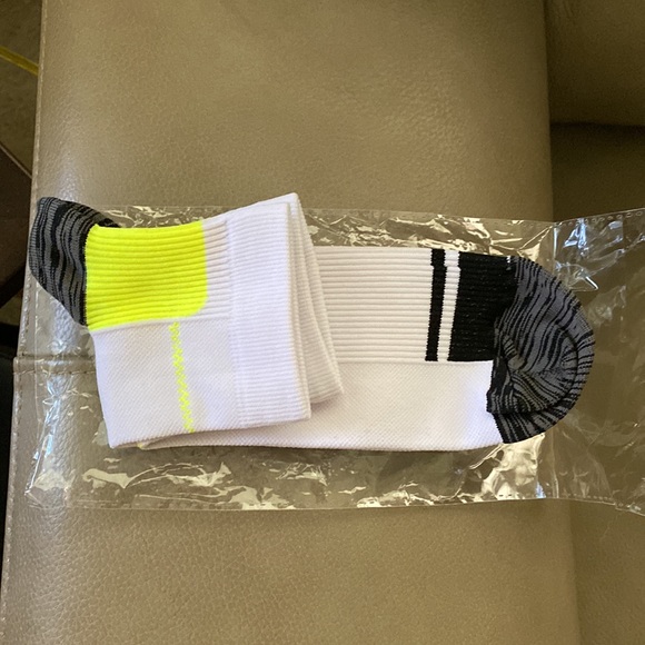 Compress Socks - Picture 10 of 10